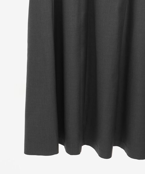 le.coeur blanc（ルクールブラン）の「セミフレア2wayジャンパースカート（ジャンパースカート・レディース・ブラック/グレー・38/36）」の18枚目の写真