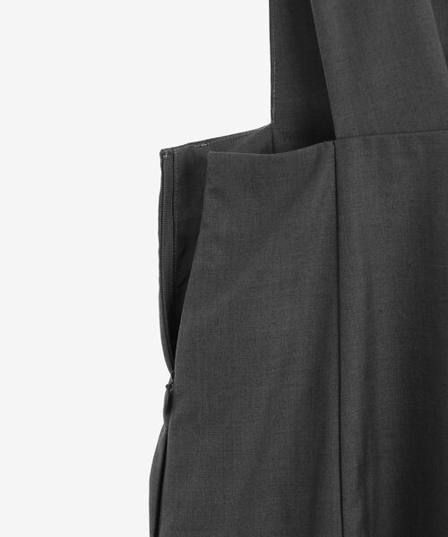 le.coeur blanc（ルクールブラン）の「セミフレア2wayジャンパースカート（ジャンパースカート・レディース・ブラック/グレー・38/36）」の5枚目の写真