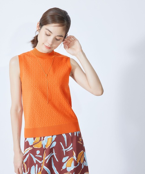 ROPE'(ロペ)の「ジャカードノースリーブニット(ベスト・レディース・グリーン系その他/ブルー系その他5/オレンジ系その他2・38)」の3枚目の写真