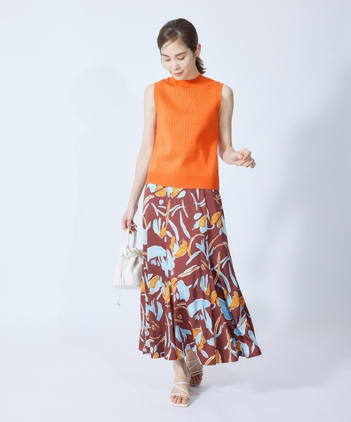 ROPE'(ロペ)の「ジャカードノースリーブニット(ベスト・レディース・グリーン系その他/ブルー系その他5/オレンジ系その他2・38)」の4枚目の写真