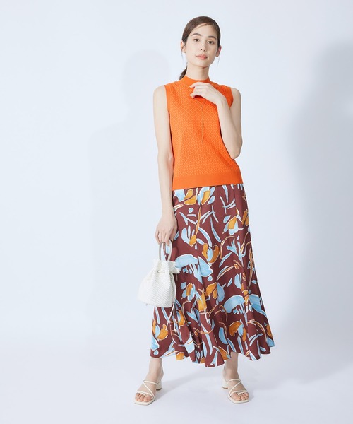 ROPE'(ロペ)の「ジャカードノースリーブニット(ベスト・レディース・グリーン系その他/ブルー系その他5/オレンジ系その他2・38)」の9枚目の写真