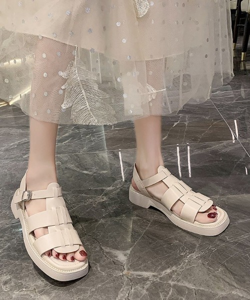 Shoes in Closet(シューズインクローゼット)の「超軽量 スクエアトゥ グルカサンダル 864(サンダル・レディース・ブラック/アイボリー・#5/#6/#4/#3/#1/#2)」の6枚目の写真