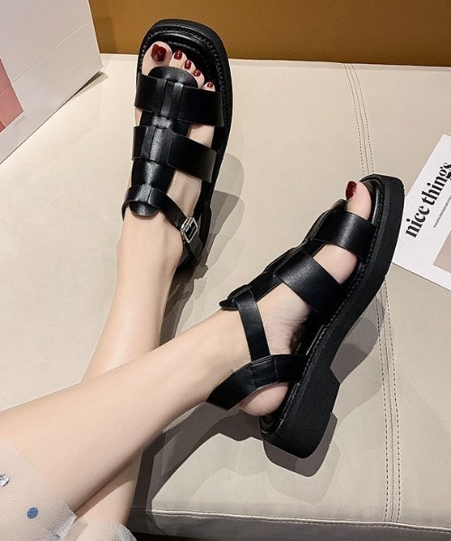 Shoes in Closet(シューズインクローゼット)の「超軽量 スクエアトゥ グルカサンダル 864(サンダル・レディース・ブラック/アイボリー・#5/#6/#4/#3/#1/#2)」の12枚目の写真