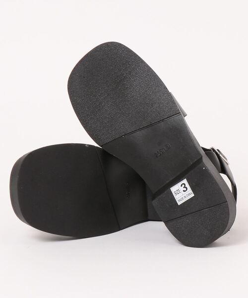 Shoes in Closet(シューズインクローゼット)の「超軽量 スクエアトゥ グルカサンダル 864(サンダル・レディース・ブラック/アイボリー・#5/#6/#4/#3/#1/#2)」の20枚目の写真
