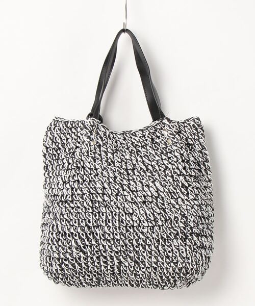 BASE（ベース）の「タッセル付きかごバッグ（かごバッグ・レディース・ブラック/グリーン/ベージュ/ネイビー・FREE）」の5枚目の写真