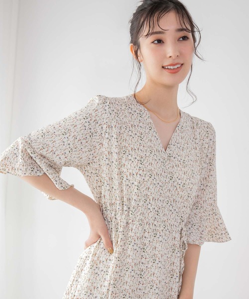 fifth(フィフス)の「小花柄カシュクールティアードワンピース(ワンピース・レディース・ブラック/オフホワイト・M)」の19枚目の写真