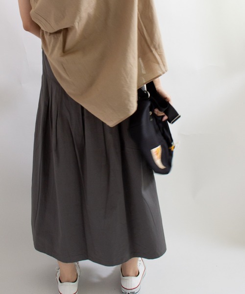 ALL ORDINARIES（オールオーディナリーズ）の「無地ダブルタックスカート（スカート・レディース・チャコールグレー/ベージュ/オリーブ/イエロー・F）」の11枚目の写真