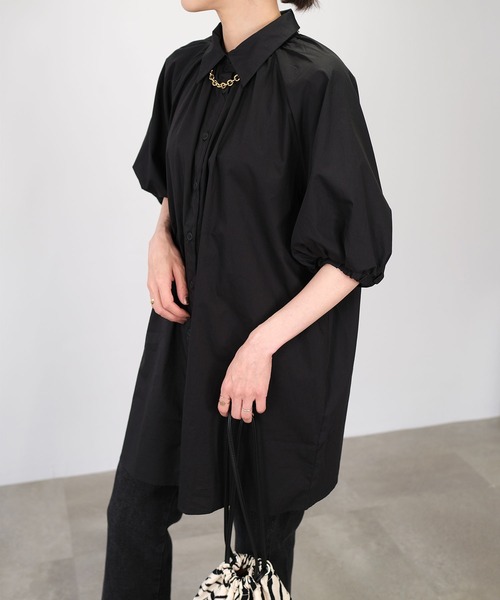 ANDJ(アンドジェイ)の「ボリュームスリーブチュニックブラウス(シャツ/ブラウス・レディース・ブラック/ホワイト/ライトブルー・M)」の21枚目の写真