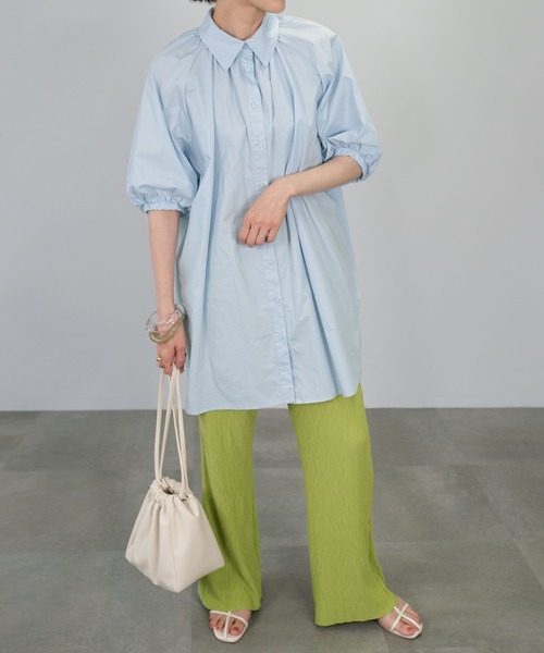 ANDJ(アンドジェイ)の「ボリュームスリーブチュニックブラウス(シャツ/ブラウス・レディース・ブラック/ホワイト/ライトブルー・M)」の14枚目の写真