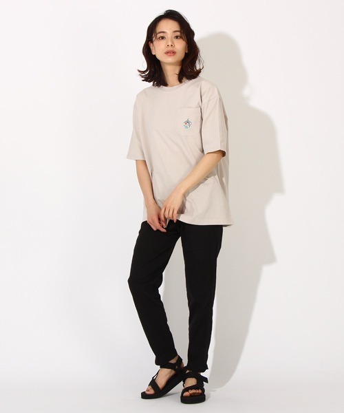 BABYDOLL（ベビードール）の「親子お揃い 夏モチーフ刺繍Tシャツ 6833A（Tシャツ/カットソー・レディース・ライトブルー/パープル/ホワイト/チャコールグレー/ライトグリーン系1/チェリーピンク/ライトイエロー/ストーン・XL/S/M/L）」の19枚目の写真