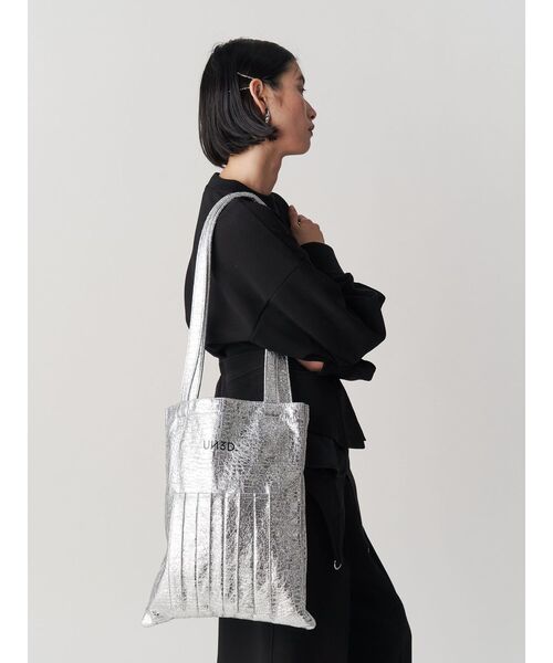 ORIGAMI POCKET TOTE R / オリガミポケットラメトート（トート