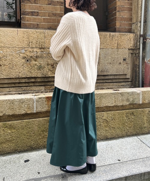 Chez toi（シェトワ）の「【WEB限定】Vネックワイドリブカーディガン（カーディガン/ボレロ・レディース・キャメル/オレンジ/アイボリー/ブラック/サックスブルー・FREE）」の10枚目の写真