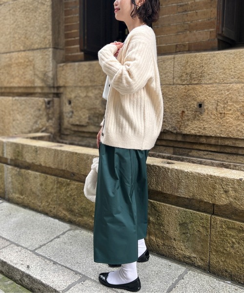 Chez toi（シェトワ）の「【WEB限定】Vネックワイドリブカーディガン（カーディガン/ボレロ・レディース・キャメル/オレンジ/アイボリー/ブラック/サックスブルー・FREE）」の11枚目の写真