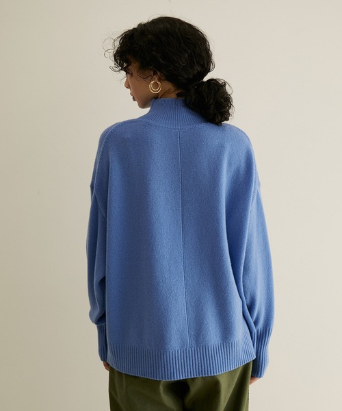 SALON adam et rope'（サロン アダム エ ロペ）の「【手洗い可能】タスマニアウールハイネックニットプルオーバー（ニット/セーター・レディース・オフホワイト/キャメル/ブルー系その他4・FREE）」の14枚目の写真