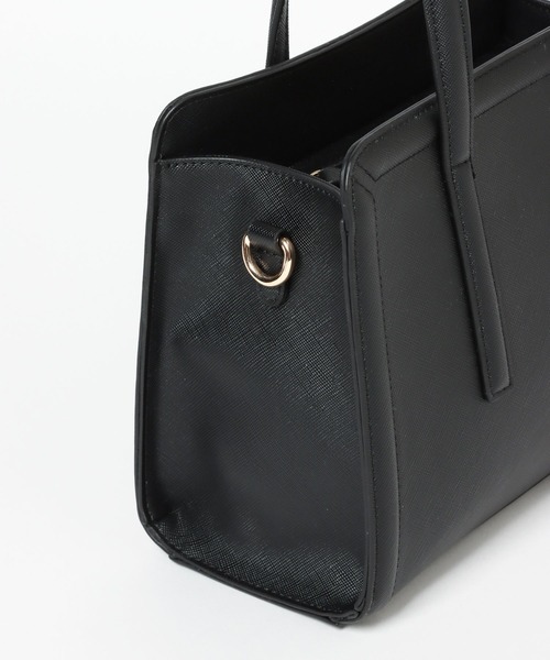 GLOBAL WORK(グローバルワーク)の「スクエアショルダーS/一部店舗限定/349577(ショルダーバッグ・レディース・ブラック/ベージュ/レッド/ホワイト・FREE)」の19枚目の写真