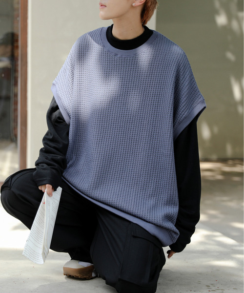 neos（ネオス）の「【neos -addictive design-】ビッグシルエット クルーネック ワッフル ベスト（ベスト・メンズ・ブルー/グリーン/ブラック/イエロー/チャコールグレー/アイボリー・LARGE/MEDIUM）」の20枚目の写真