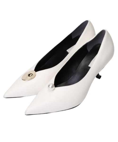 EIMY ISTOIRE（エイミーイストワール）の「アシンメトリーチャームパンプス（パンプス・レディース・ホワイト/ブラック/ピンク/ライム・S/M/L）」の14枚目の写真