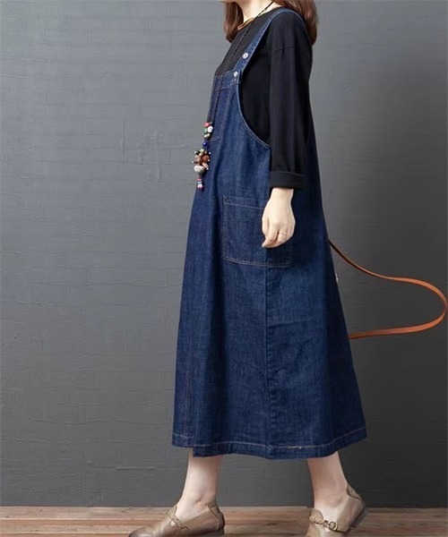FREE STYLISTS(フリー スタイリスト)の「配色ステッチジャンパースカート(ジャンパースカート・レディース・ブラック/ブルー・M/L/XL)」の9枚目の写真