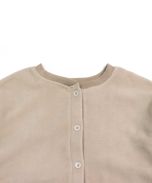 THE CASUAL（カジュアル）の「ドルマンスリーブ2WAYフリースカーデ（カーディガン/ボレロ・キッズ・ブラック/ダークグリーン/ベージュ/ネイビー/グレイッシュベージュ/チャコール・110cm/120cm/130cm/140cm/150cm/160cm）」の9枚目の写真