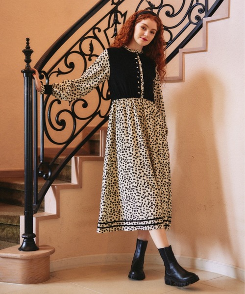 idem（イデム）の「platform side gore boots/プラットフォーム厚底サイドゴアブーツ（ブーツ・レディース・アイボリー/ブラック・SMALL/MEDIUM/LARGE）」の9枚目の写真