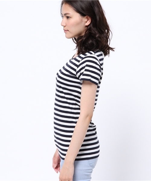 N.(N. Natural Beauty Basic)(エヌエヌナチュラルビューティーベーシック)の「ベーシックTシャツ(Tシャツ/カットソー・レディース・ブラック/ブラック系その他/グレー/ホワイト/ダークネイビー・MEDIUM)」の7枚目の写真