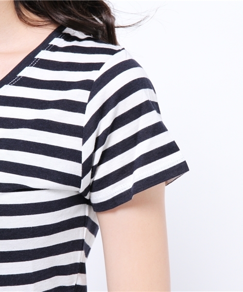 N.(N. Natural Beauty Basic)(エヌエヌナチュラルビューティーベーシック)の「ベーシックTシャツ(Tシャツ/カットソー・レディース・ブラック/ブラック系その他/グレー/ホワイト/ダークネイビー・MEDIUM)」の10枚目の写真