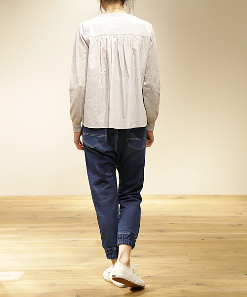 And A（アンドエー）の「コンビSHニット*（ニット/セーター・レディース・ホワイト/ライトグレー/ネイビー・FREE）」の20枚目の写真