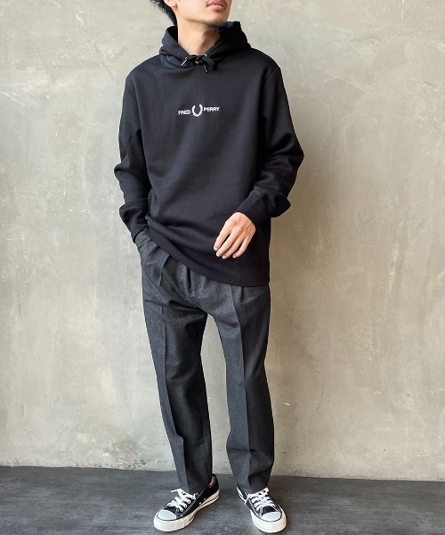FRED PERRY フレッドペリー スウェット 月桂樹 刺繍 ネイビー　M FRED PERRY フレッドペリー スウェット 月桂樹 刺繍 ネイビー M