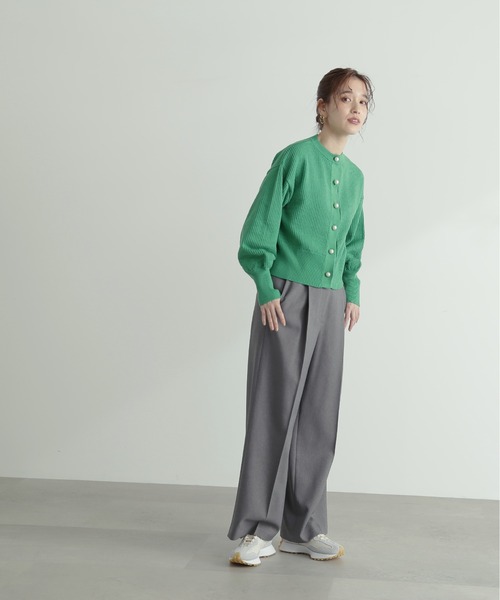 N.(N. Natural Beauty Basic)(エヌエヌナチュラルビューティーベーシック)の「◆パールボタンカノコニットカーディガン(カーディガン/ボレロ・レディース・ブラック/オフホワイト/ピンク/ライトグリーン・MEDIUM)」の14枚目の写真