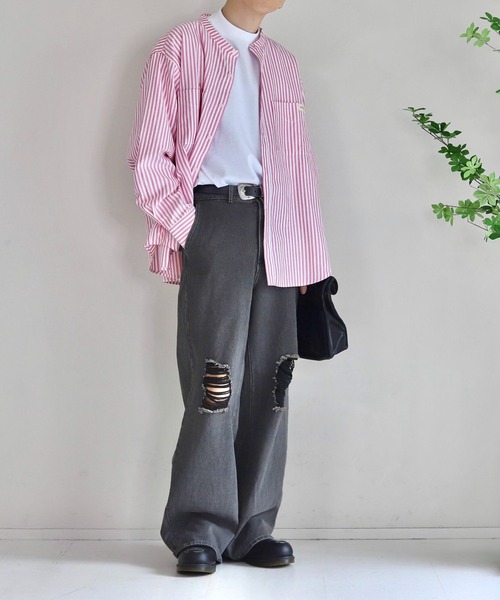 WONDER WONDER（ワンダーワンダー）の「ダメージデニムワイドフレアパンツ / RIPPED DENIM PANTS【セットアップ対応】（デニムパンツ・メンズ・ブラック/ブルー・S/M/L）」の13枚目の写真