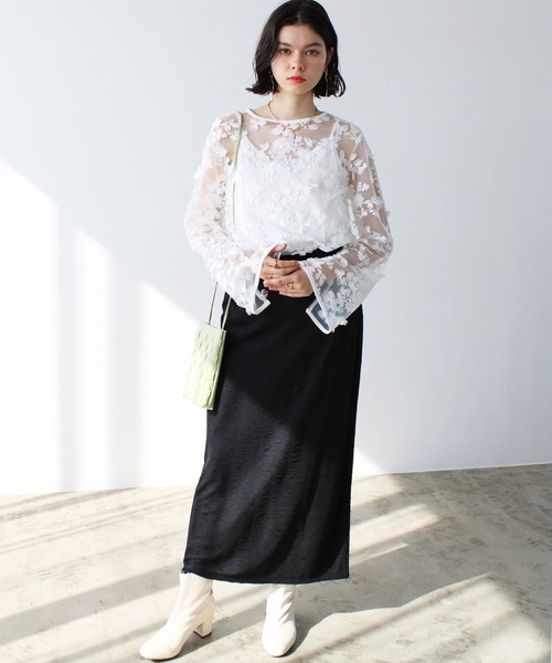 GeeRA(ジーラ)の「3Dレースブラウス(シャツ/ブラウス・レディース・ブルー/オフホワイト・LARGE/MEDIUM)」の3枚目の写真