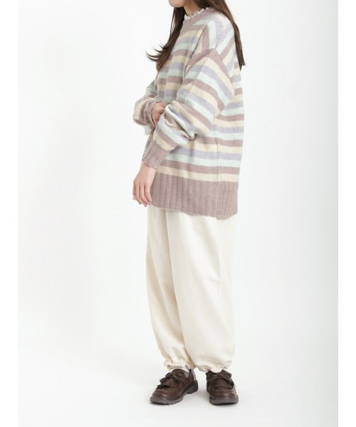 Samansa Mos2（サマンサ モスモス）の「◎後ろスリットハイネックニット（ニット/セーター・レディース・ブラック/グレー/オフホワイト/モカ/ラベンダー・ﾌﾘ-）」の21枚目の写真