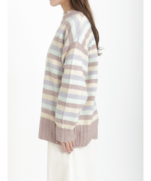 Samansa Mos2（サマンサ モスモス）の「◎後ろスリットハイネックニット（ニット/セーター・レディース・ブラック/グレー/オフホワイト/モカ/ラベンダー・ﾌﾘ-）」の11枚目の写真