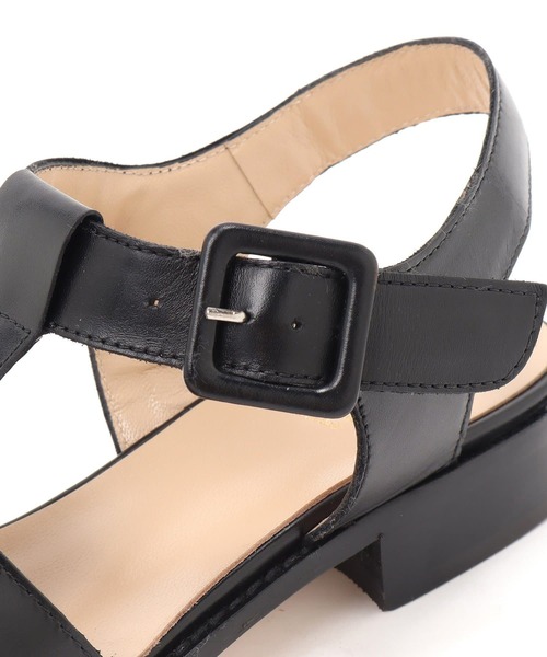 Luca Grossi(ルーカグロッシ)の「【Luca Grossi】グルカサンダル(サンダル・レディース・ホワイト/ブラック・38/36/37)」の4枚目の写真