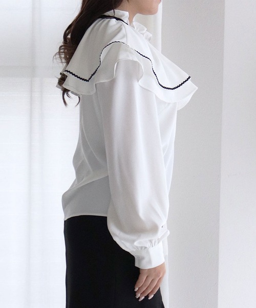 TITTY&CO.（ティティーアンドコー）の「【TITTY&CO.】ビッグカラーフリルブラウス（シャツ/ブラウス・レディース・ホワイト/マルチ・FREE）」の6枚目の写真