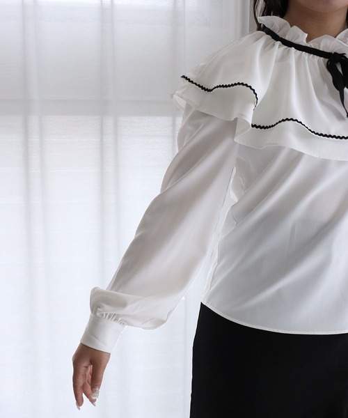 TITTY&CO.（ティティーアンドコー）の「【TITTY&CO.】ビッグカラーフリルブラウス（シャツ/ブラウス・レディース・ホワイト/マルチ・FREE）」の8枚目の写真