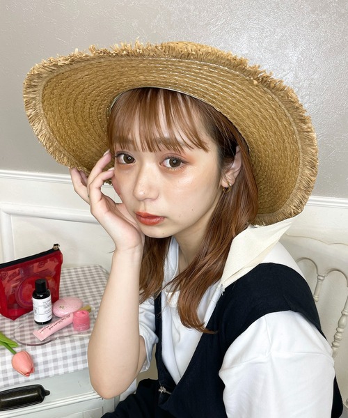 EPICKS（エピックス）の「つば広フリンジストローハット　麦わら帽子（ハット・レディース・ホワイト/ブラック・F）」の12枚目の写真