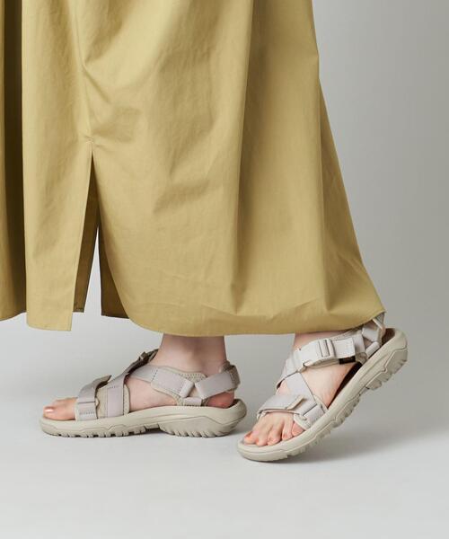 美品 TEVA オフホワイト　24 サンダル】【ハリケーン】【厚底サンダル】TEVA 24.3.1 テバ