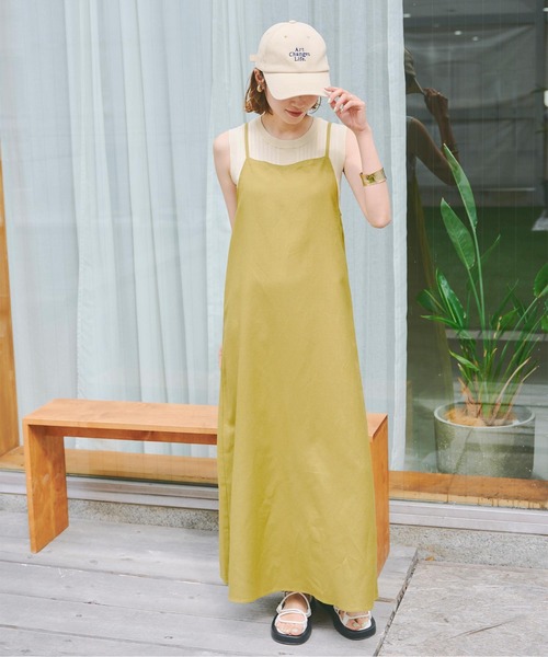 titivate（ティティベイト）の「ノースリーブワイドリブニットトップス（タンクトップ・レディース・ブラック/ライトブルー/アイボリー/グレイッシュベージュ/ダークオレンジ/コーラルピンク/ミント・S/M/L）」の3枚目の写真