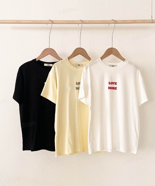 Dalfwin（ダールフィン）の「韓国ファッション LOVEMORE発泡ロゴ半袖Tシャツ（Tシャツ/カットソー・レディース・イエロー/ブラック/アイボリー・FREE）」の22枚目の写真