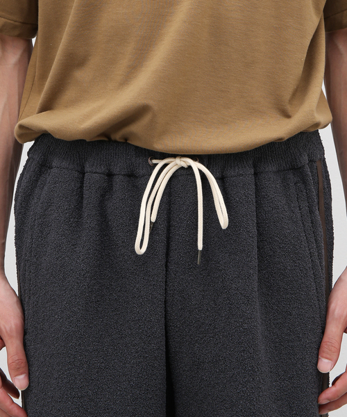 walenode(ウェルノード)の「【walenode / ウェルノード 】ペーパーブークレ ニットパンツ(その他パンツ・メンズ・チャコールグレー/ネイビー・1)」の9枚目の写真