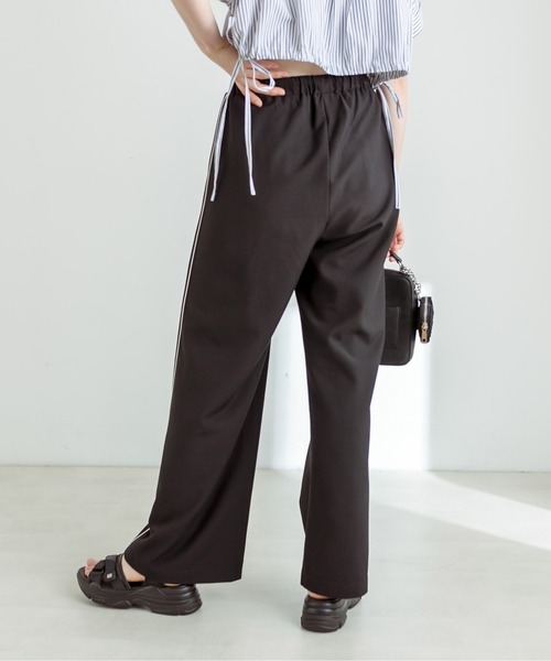 OLIVE des OLIVE(オリーブデオリーブ)の「サイドラインゆるワイドパンツ 1031020130(その他パンツ・レディース・ピンク/チャコールグレー/オフホワイト/ブラック・FREE)」の19枚目の写真