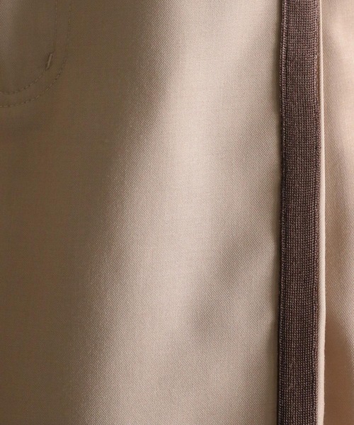 PAGEBOY(ページボーイ)の「サイドラインワイドスラックス(スラックス・レディース・チャコールグレー/ブラック/ベージュ・FREE)」の5枚目の写真