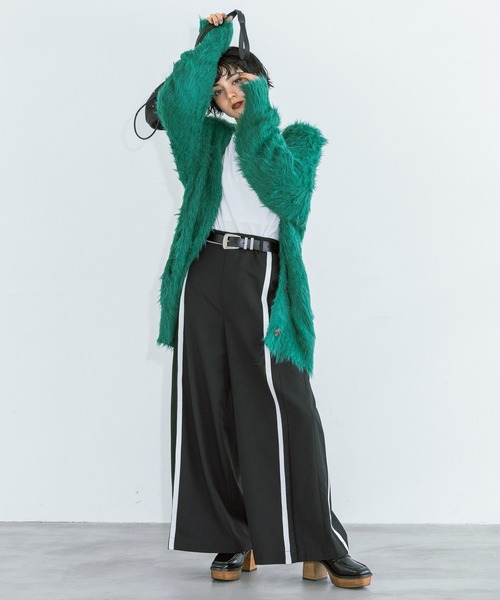 PAGEBOY(ページボーイ)の「サイドラインワイドスラックス(スラックス・レディース・チャコールグレー/ブラック/ベージュ・FREE)」の7枚目の写真