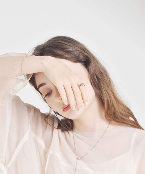 LHME(エルエイチエムイー)の「LHME ノットリング/サージカルステンレス316L(金属アレルギー対応)(リング・レディース・ゴールド/シルバー・9号/11号/13号/15号)」の10枚目の写真