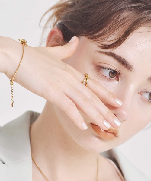 LHME(エルエイチエムイー)の「LHME ノットリング/サージカルステンレス316L(金属アレルギー対応)(リング・レディース・ゴールド/シルバー・9号/11号/13号/15号)」の20枚目の写真