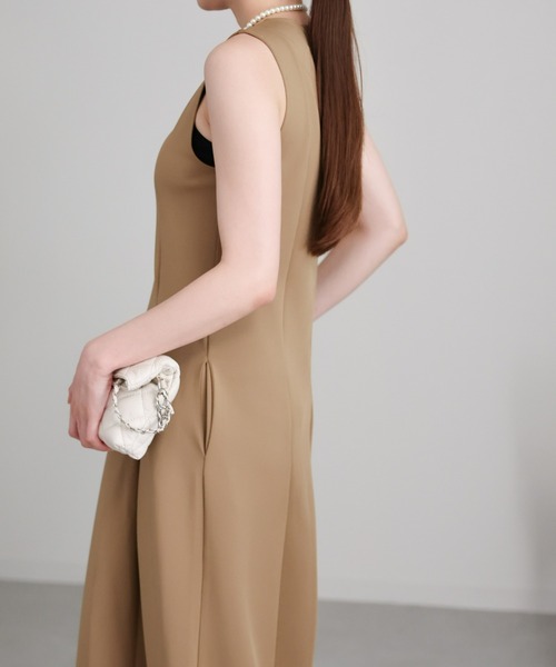 sakishimatokyo（サキシマトーキョー）の「ポンチタックノースリワンピース/フォーマル（ワンピース・レディース・ベージュ/ブラック/チャコールグレー・FREE）」の7枚目の写真