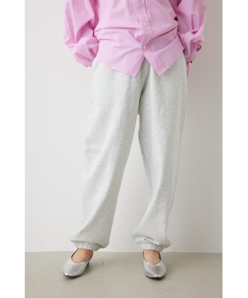 RODEO CROWNS WIDE BOWL（ロデオクラウンズワイドボウル）の「SHARE HEAVY WEIGHT スウェットパンツ（スウェットパンツ・レディース・マスタード/ブルー/ライトグレー/ブラック・MEDIUM/LARGE）」の2枚目の写真