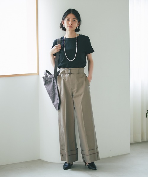 RIVE DROITE(リヴドロワ)の「ベーシックTシャツ(Tシャツ/カットソー・レディース・ブラック/オフホワイト/マスタード・FREE)」の16枚目の写真