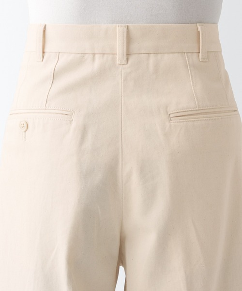 無印良品(ムジルシリョウヒン)の「チノタックワイドパンツ(チノパンツ・メンズ・キナリ/ブラック/ダークブラウン/ライトベージュ・70/73/88/85/76/79/82)」の9枚目の写真